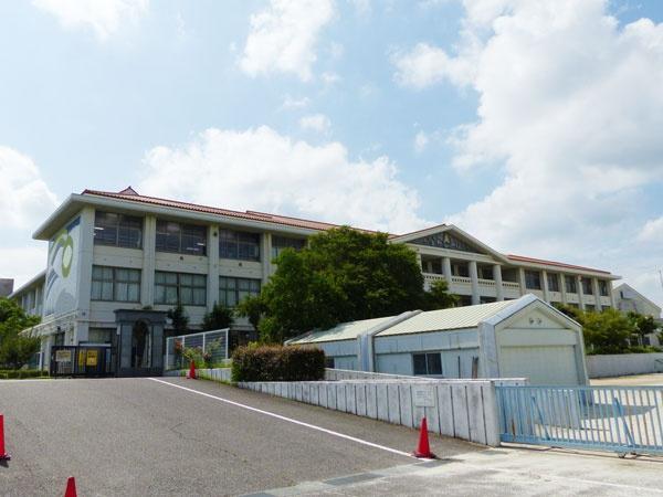 みよし市三好丘旭5丁目の中古一戸建て(みよし市立三好丘小学校)