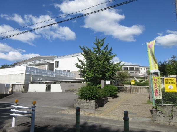 みよし市三好丘旭5丁目の中古一戸建て(みよし市立三好丘中学校)