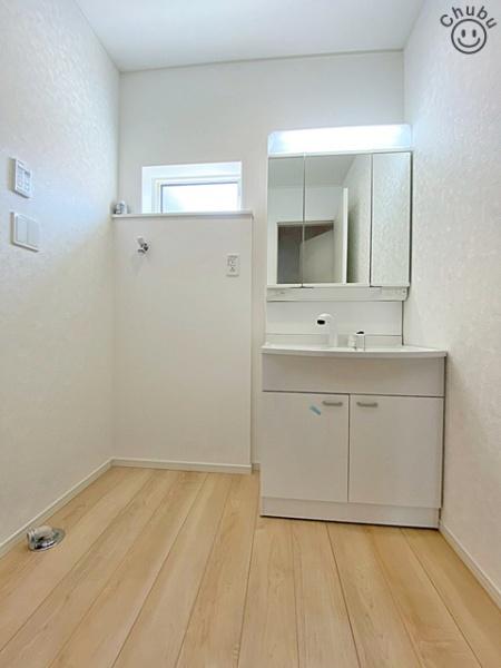 東海市富木島町新築戸建全3棟3号棟