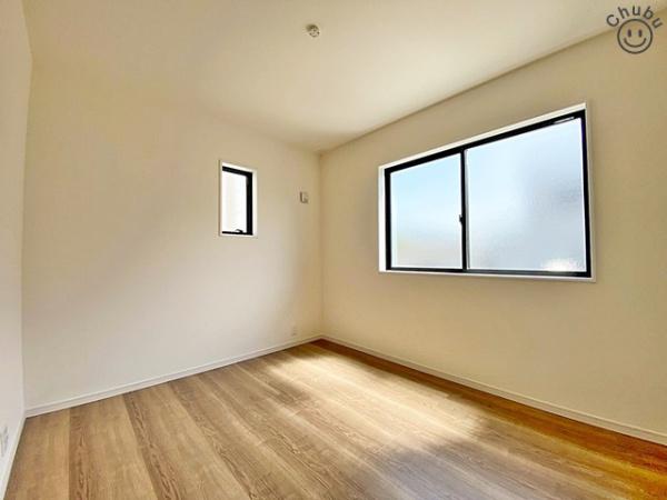 安城市里町新築戸建全2棟2号棟