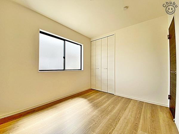 安城市里町新築戸建全2棟2号棟