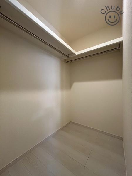 知立市牛田１丁目新築戸建全3棟2号棟