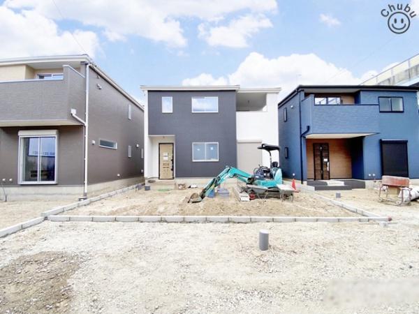 知立市牛田１丁目新築戸建全3棟2号棟