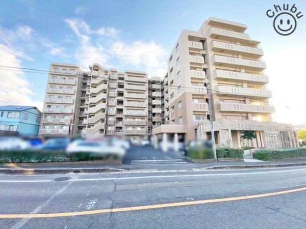ネオグランデ大林(駐車場)