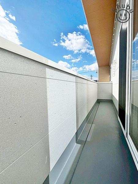 岡崎市森越町新築戸建全1棟A号棟(バルコニー)