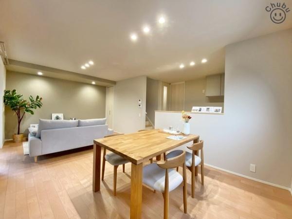 岡崎市若松町新築戸建全2棟B号棟