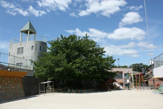 岡崎市滝町新築戸建全2棟1号棟(レオナ第一幼稚園)