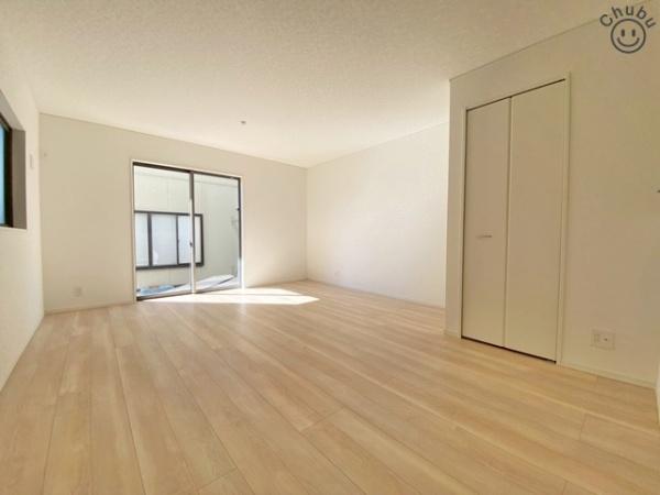 知立市新林町新築戸建全3棟2号棟