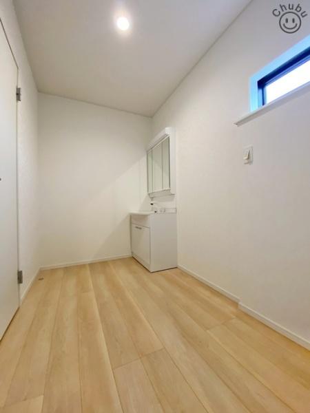 東海市富貴ノ台新築戸建全3棟2号棟