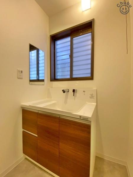 岡崎市鴨田南町の中古一戸建て