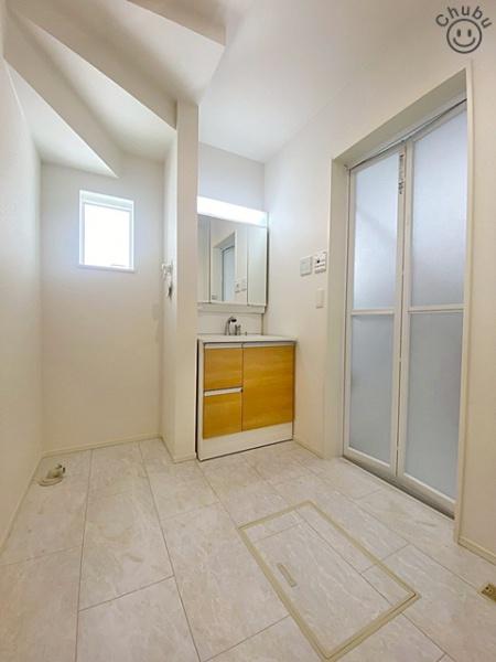 豊田市水源町新築戸建全3棟2号棟