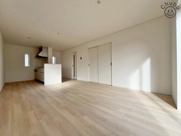 東海市富木島町新築戸建全3棟3号棟