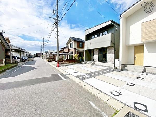 西尾市富山二丁目新築戸建全2棟B棟