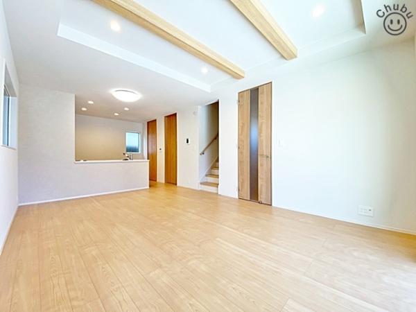 安城市里町新築戸建全2棟2号棟