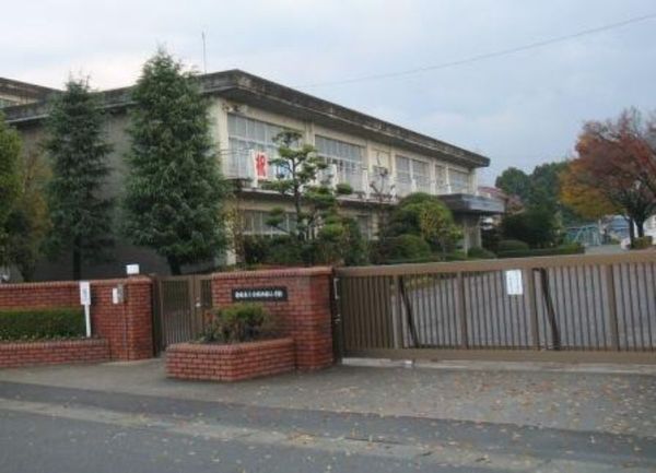 安城市赤松町新築戸建全2棟2号棟(安城市立安城西部小学校)