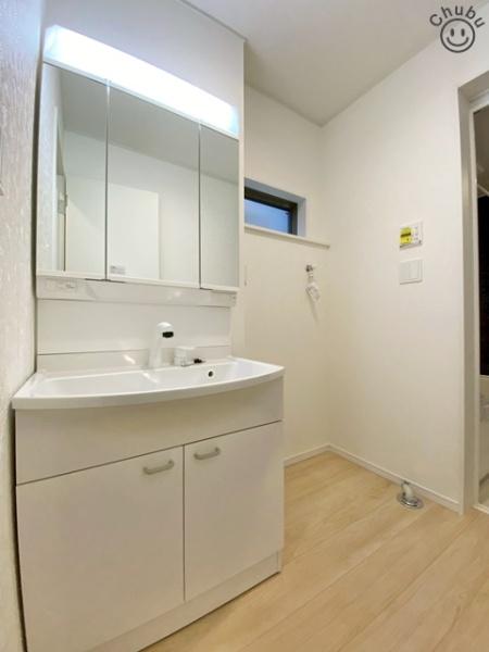 岡崎市六供町　新築戸建全1棟