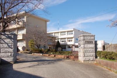 東浦町石浜新築戸建全3棟2号棟(東浦町立片葩小学校)