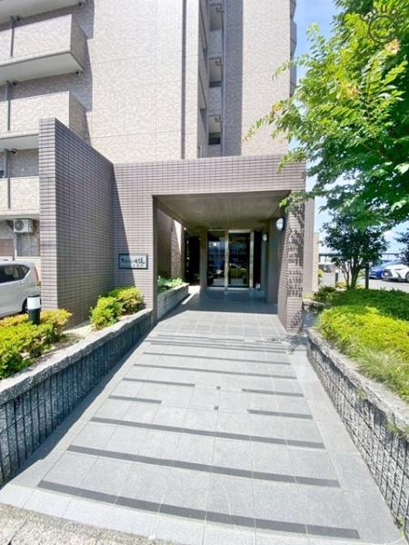 ファミール日進三番館