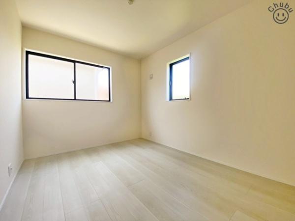 豊田市高美町新築戸建全3棟2号棟