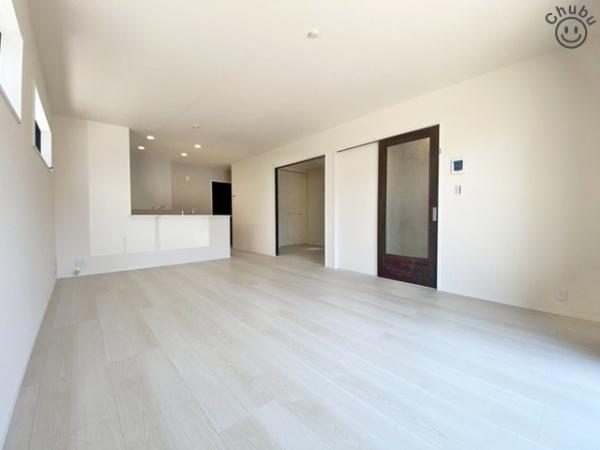 豊田市高美町新築戸建全3棟2号棟