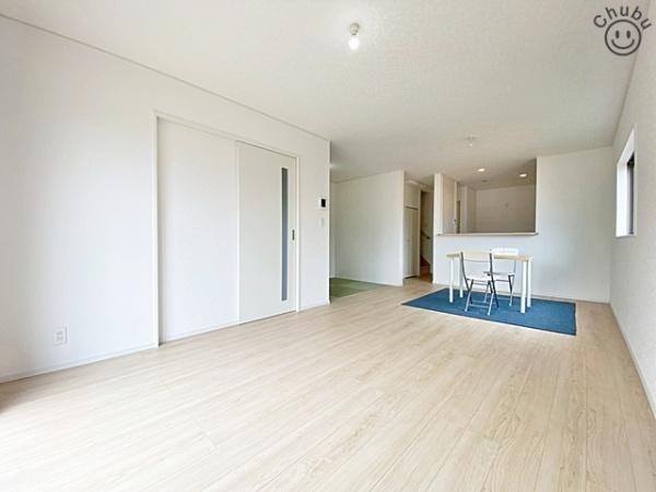 高浜市向山町6丁目新築戸建全3棟3号棟