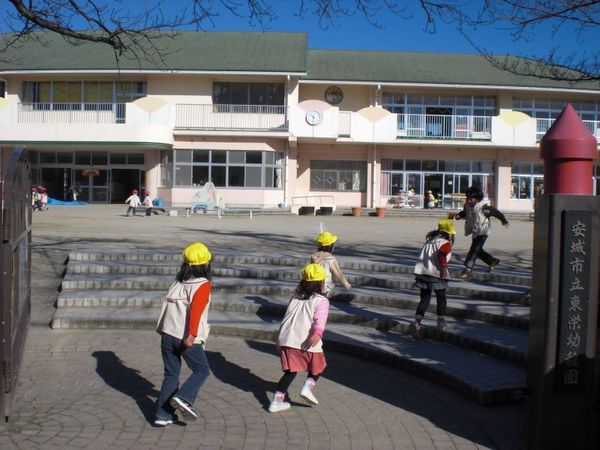 ・コープ野村新安城Ｂ棟(安城市立東栄幼稚園)