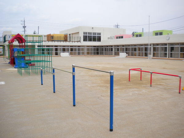 岡崎市土井町新築戸建全3棟2号棟(岡崎市六ツ美北保育園)