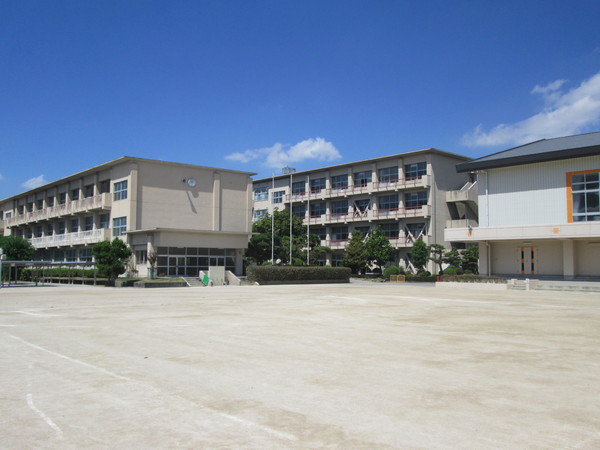 岡崎市美合町新築戸建全2棟1号棟(岡崎市立美川中学校)