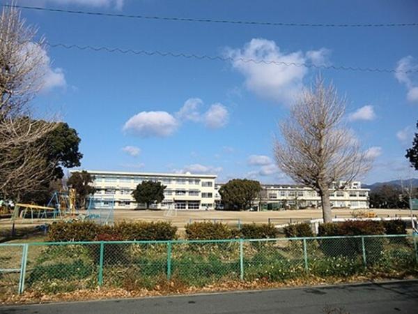 豊川市牛久保駅通新築戸建全1棟(中部小学校)