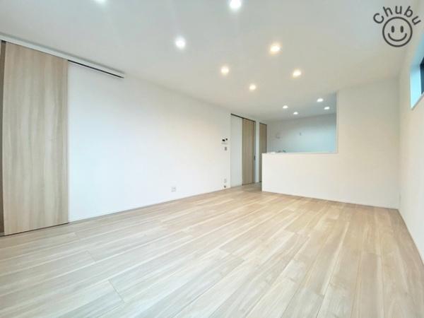 豊川市牛久保駅通新築戸建全1棟