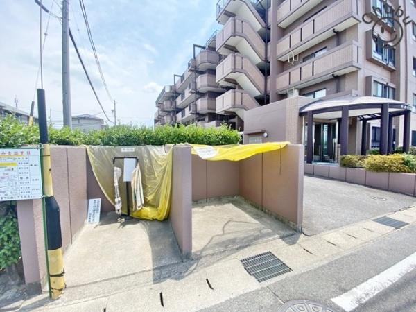 刈谷アイリス