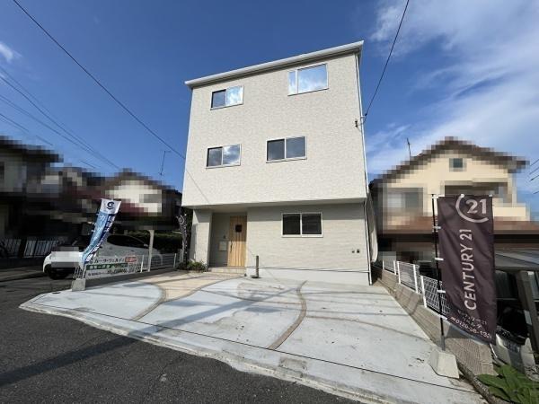 八木3丁目　新築戸建