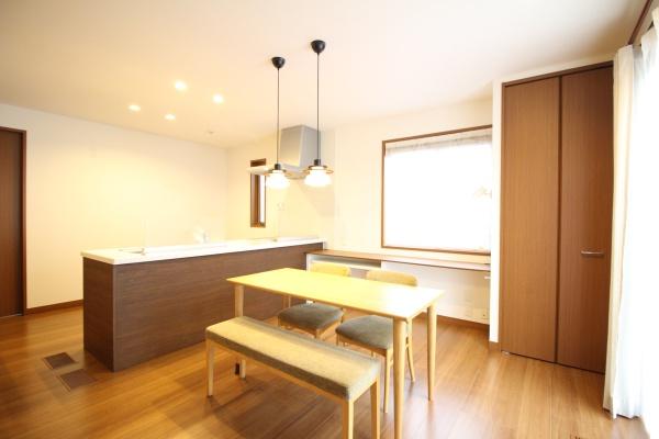 山本新町3丁目　戸建