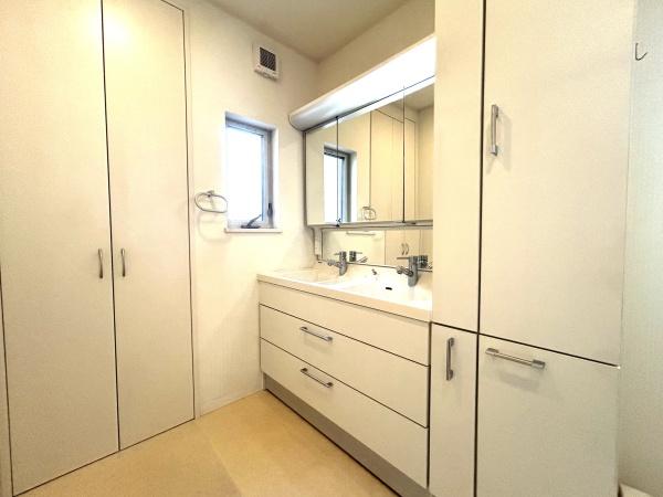 広島市東区中山新町３丁目の中古一戸建て