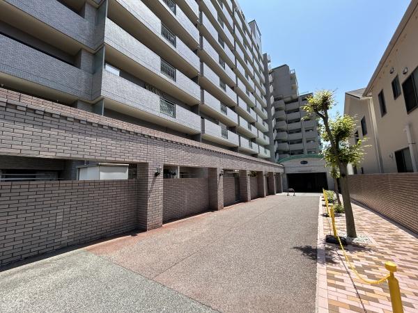 パークヒルズ中須公園