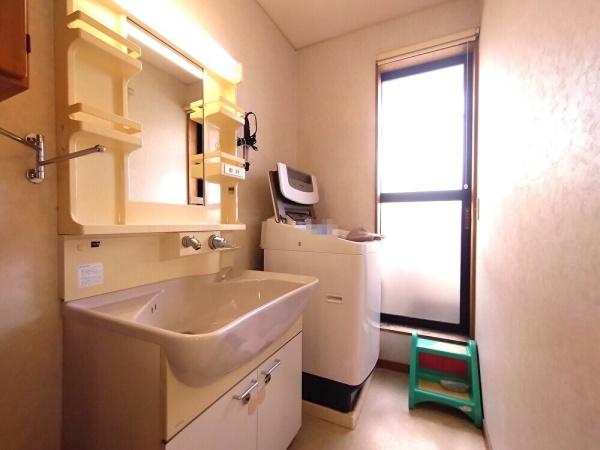 広島市安佐北区亀山南５丁目の中古一戸建て