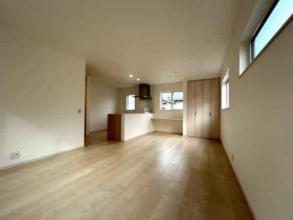 緑井5丁目　新築