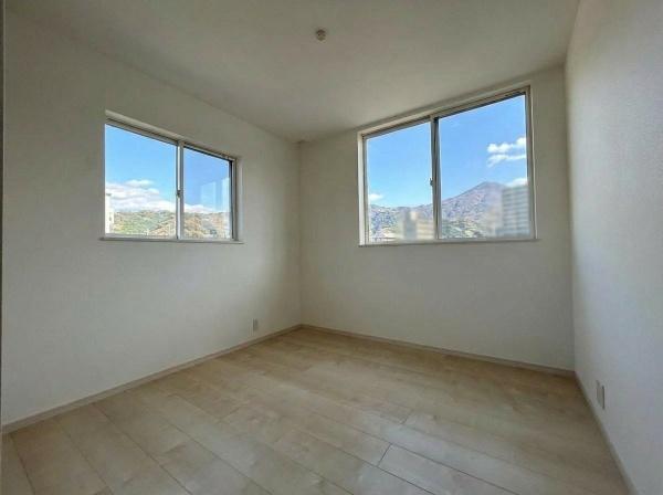 緑井5丁目　新築