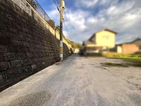 広島市安佐北区可部6丁目の土地(前面道路含む現地写真)