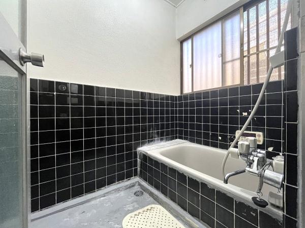 広島市安佐南区高取北１丁目の中古一戸建て