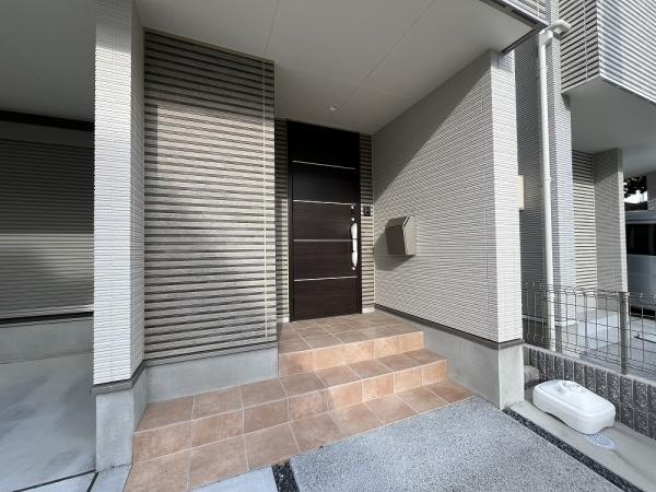 八幡1丁目戸建　A棟