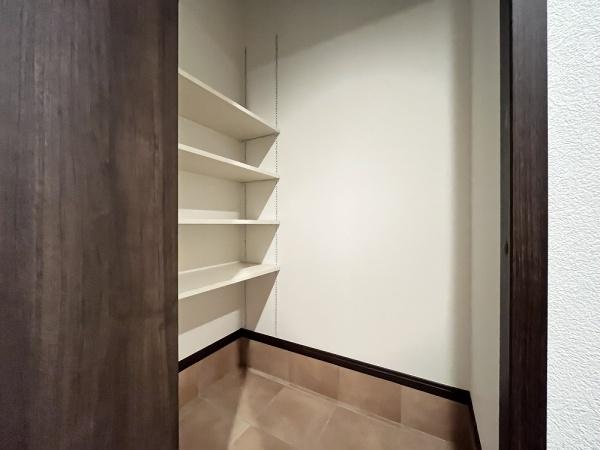 八幡1丁目戸建　A棟