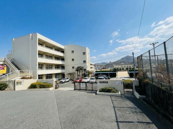 広島市佐伯区八幡１丁目の中古一戸建て(広島市立八幡小学校)