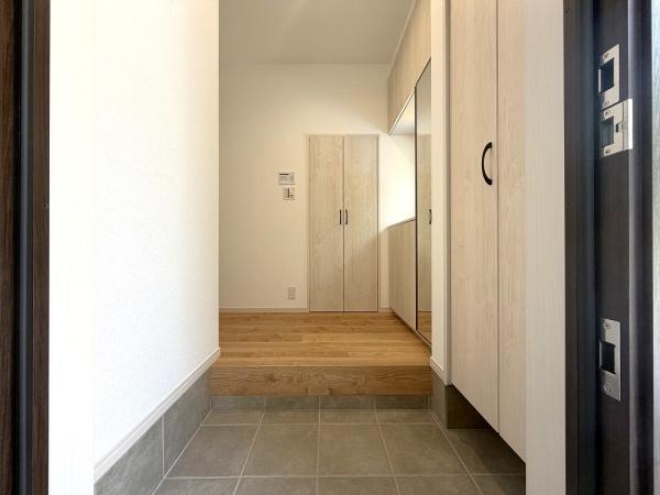 カーサヴェルディ伴東1丁目　新築戸建