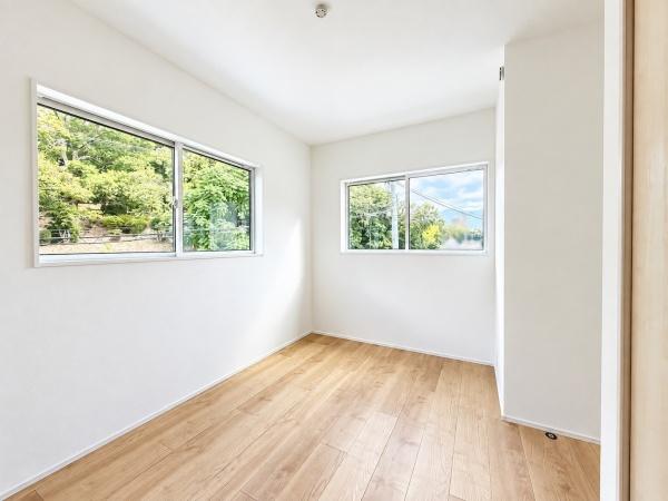 八木3丁目　新築戸建