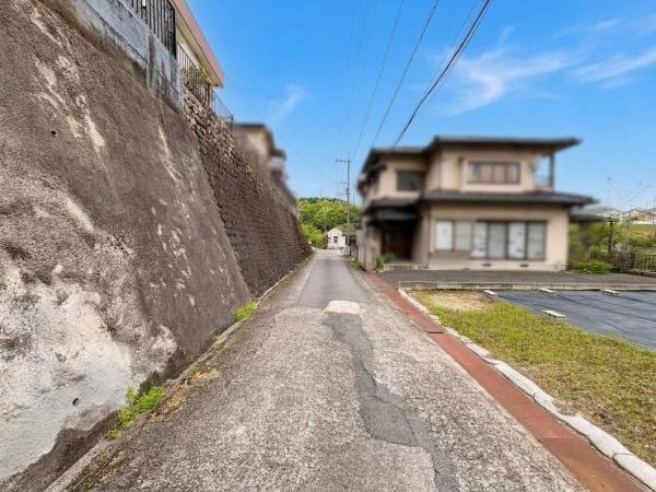 広島市安佐北区亀山南２丁目の土地
