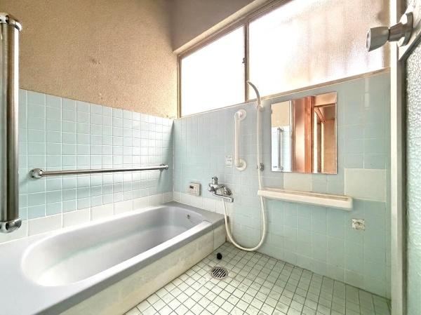 広島市安佐北区亀山８丁目の中古一戸建て