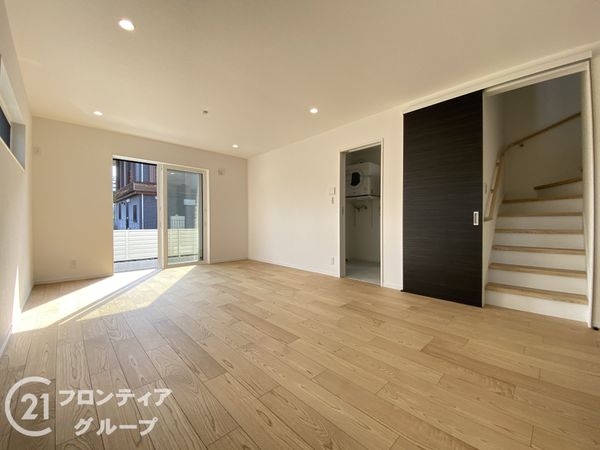 神戸市西区美賀多台４丁目の新築一戸建