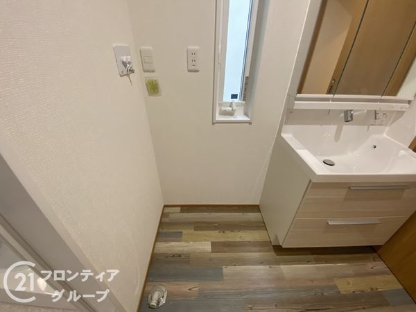 明石市魚住町西岡の中古一戸建て