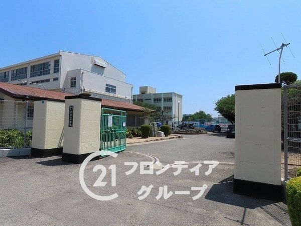 グルーブ五色山グランアリーナ 中古マンション(歌敷山中学校)